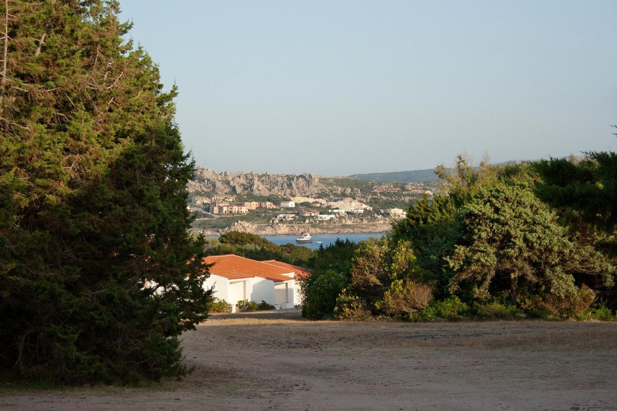 Hotel Mirage Santa Teresa Gallura Buitenkant foto