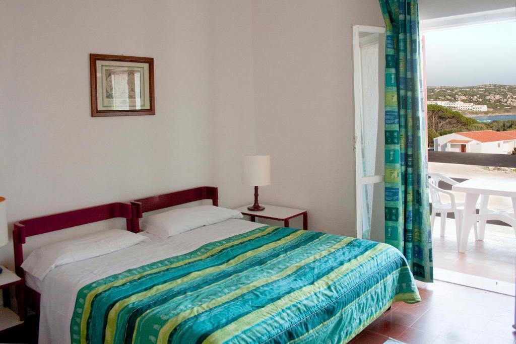 Hotel Mirage Santa Teresa Gallura Kamer foto