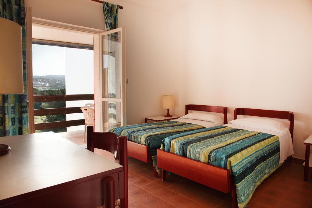 Hotel Mirage Santa Teresa Gallura Buitenkant foto