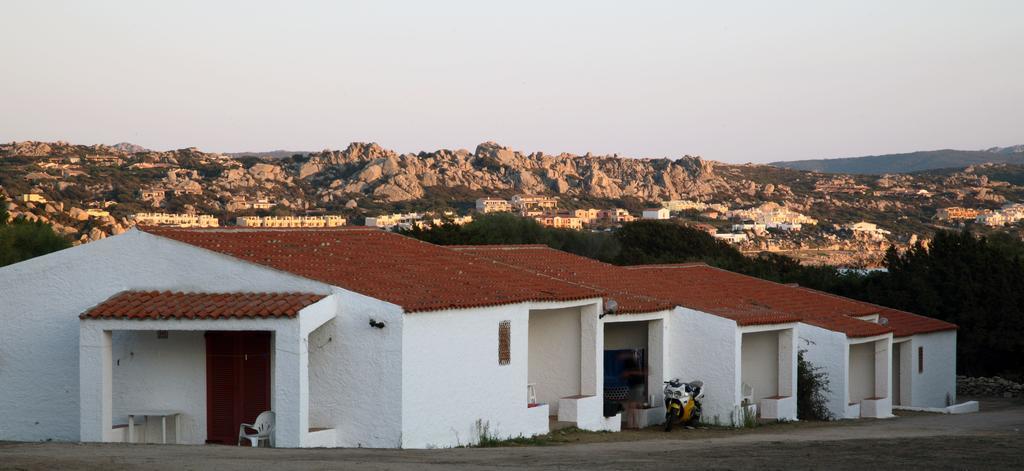 Hotel Mirage Santa Teresa Gallura Buitenkant foto