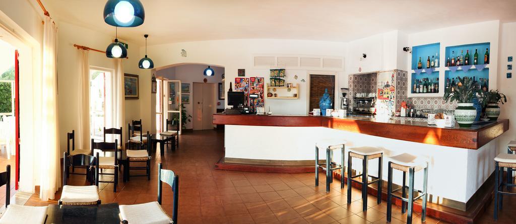 Hotel Mirage Santa Teresa Gallura Buitenkant foto