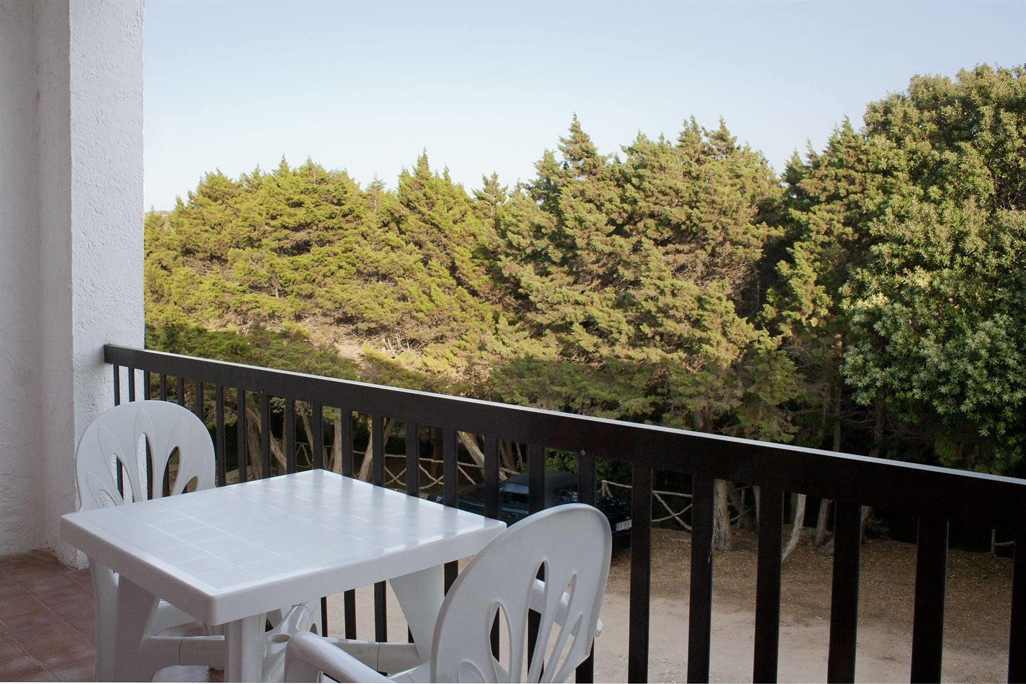Hotel Mirage Santa Teresa Gallura Buitenkant foto