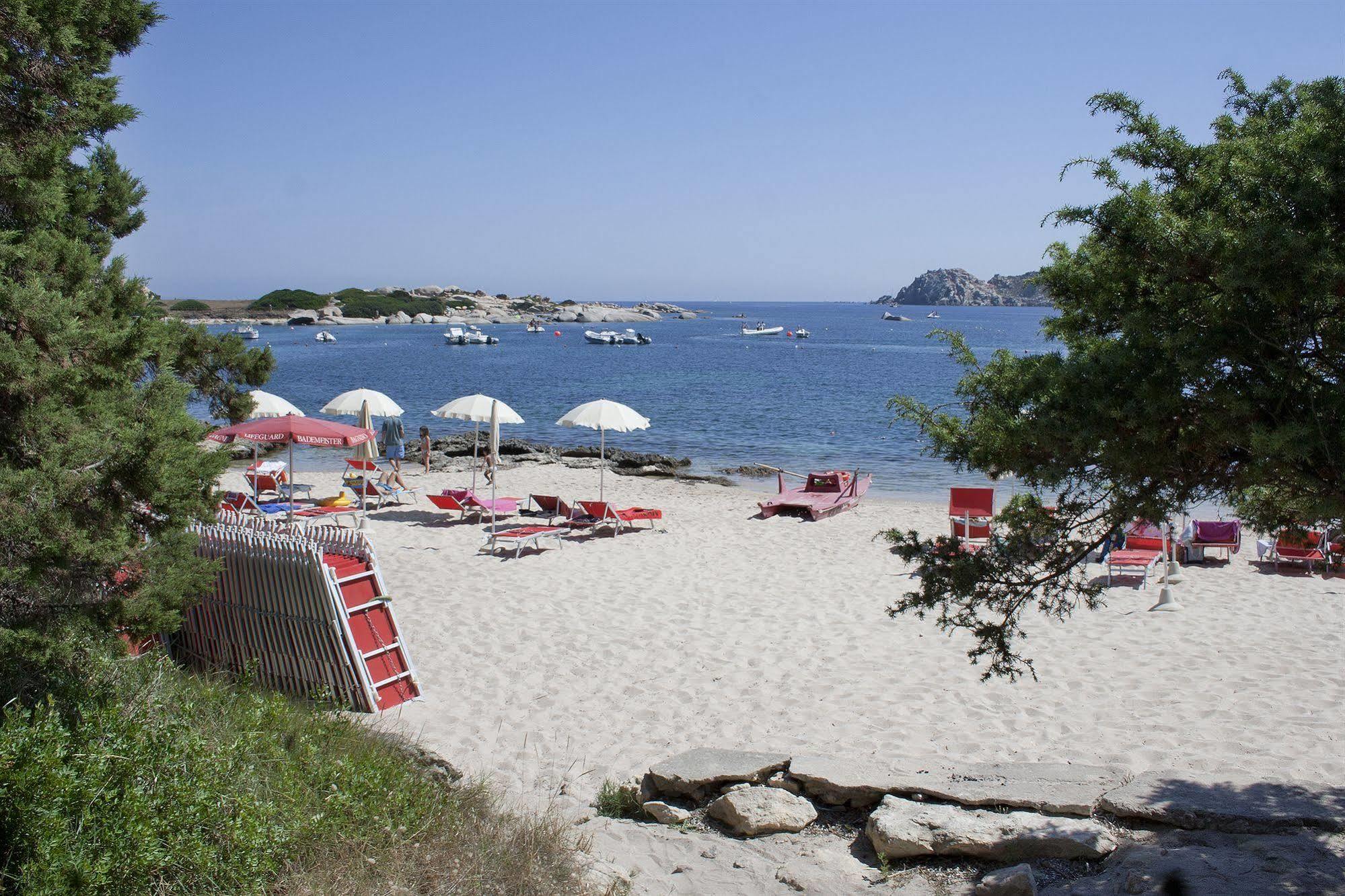 Hotel Mirage Santa Teresa Gallura Buitenkant foto